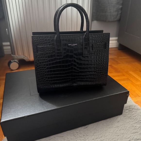 Saint Laurent small bag - Picture 2 of 5